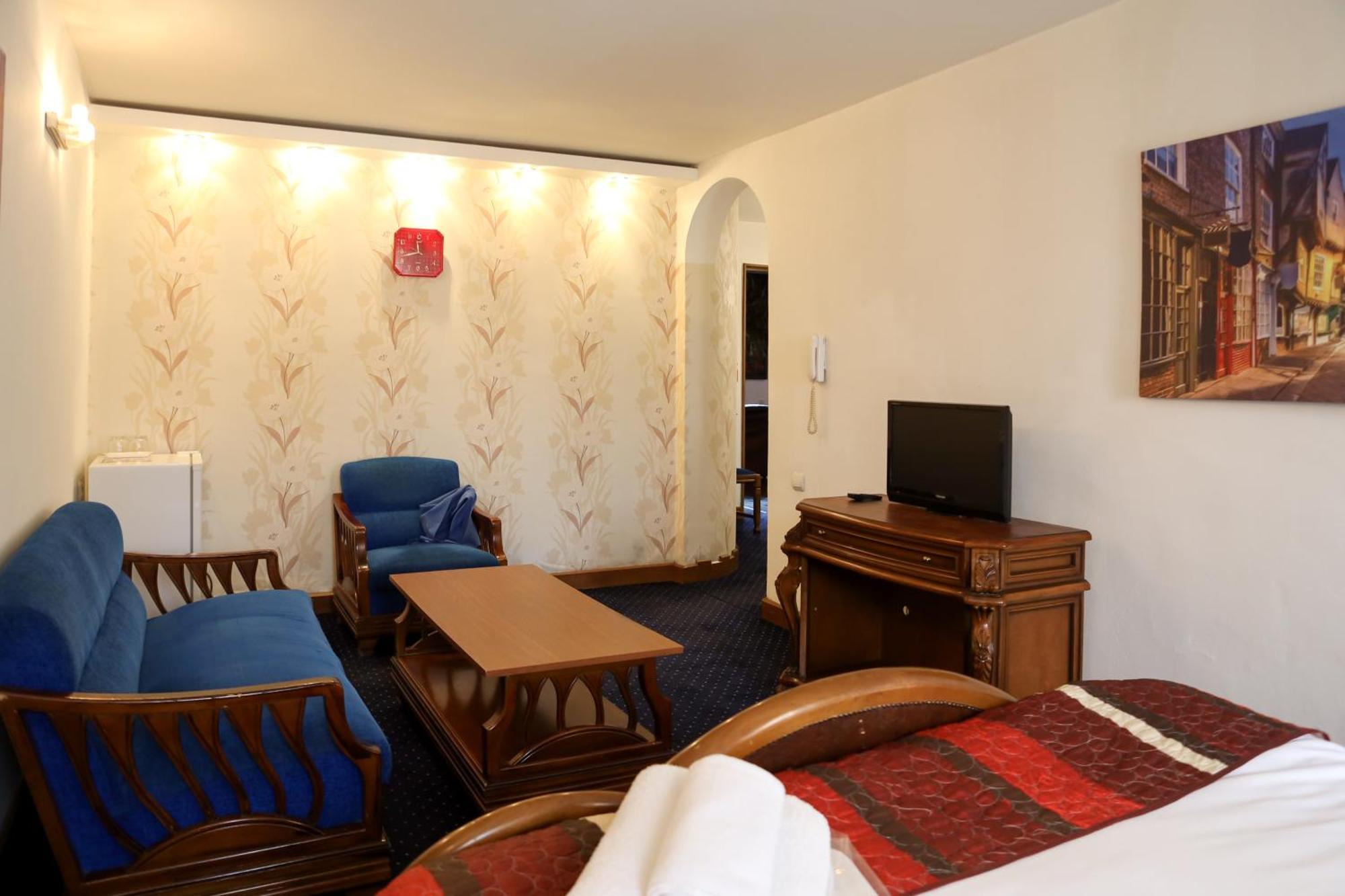 Hotel No Problem Erivan Exterior foto